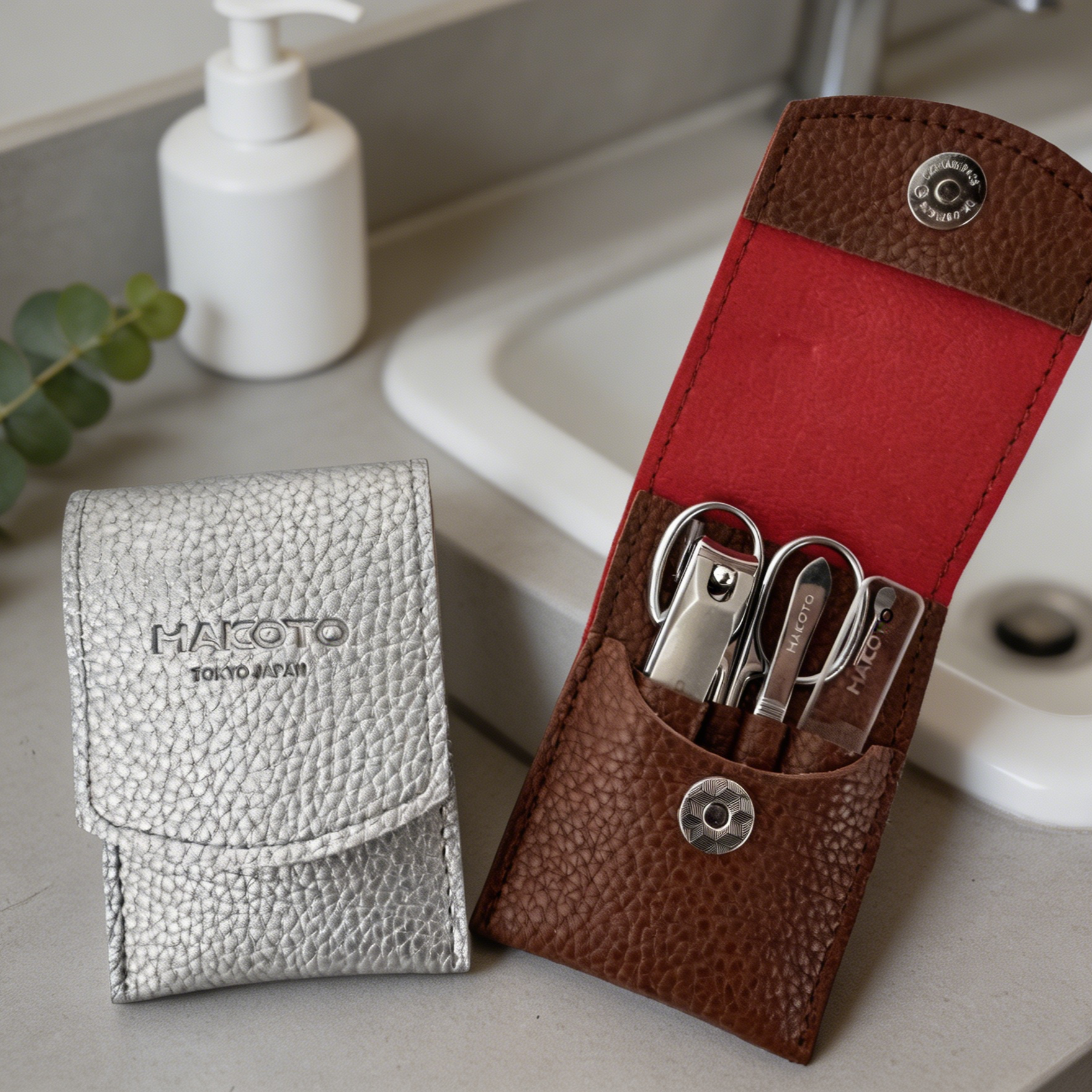 MAKOTO 6 PCS Nail Clippers Set Silver / Brown